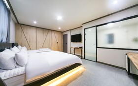 Changwon Jinhae Hotel The Syap