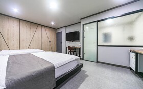 Changwon Jinhae Hotel The Syap