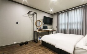 Changwon Jinhae Hotel The Syap
