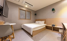 Changwon Jinhae Som
