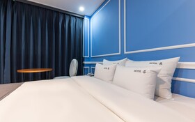 Changwon Jungangdong Business Hotel Hue