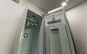 Changwon Jungangdong Business Hotel Hue