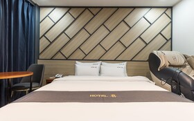 Changwon Jungangdong Business Hotel Hue