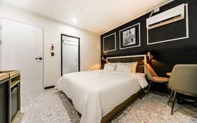 Changwon Myeongseodong Hotel Andante