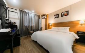 Changwon Myeongseodong Hotel Andante