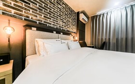 Changwon Myeongseodong Hotel Andante