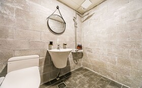 Changwon Myeongseodong Hotel Andante