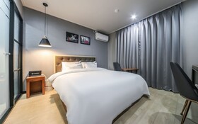 Changwon Myeongseodong Hotel Andante