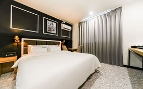 Changwon Myeongseodong Hotel Andante