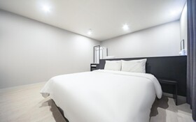 Changwon Myeongseodong Hotel Laon