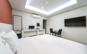 Changwon Myeongseodong Hotel Laon