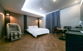 Changwon Myeongseodong Hotel Laon