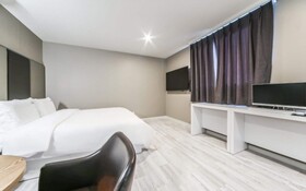 Changwon Myeongseodong Hotel Laon