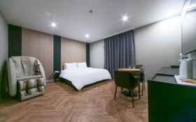 Changwon Myeongseodong Hotel Laon