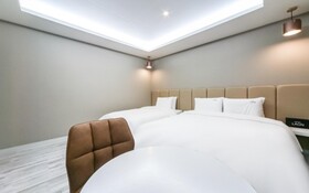 Changwon Myeongseodong Hotel Laon