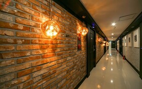 Changwon Sangnam-dong Hotel Chris B