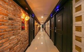 Changwon Sangnam-dong Hotel Chris B
