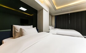 Changwon Sangnamdong Hotel JM