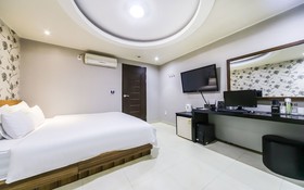 Changwon Sangnam-Dong Q