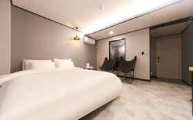 Fine Avenue Hotel
