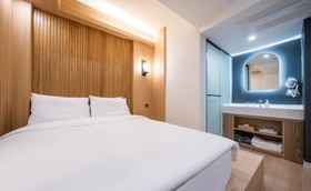 Hotel 701