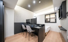 Hotel 701