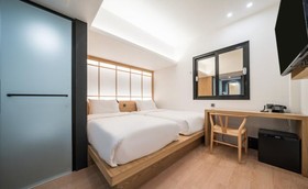Hotel 701