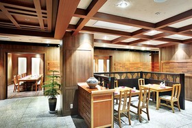 Hotel International