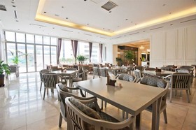Hotel International