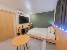 Hotel Leo