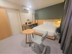 Hotel Leo