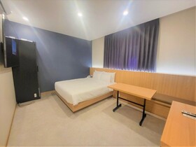 Hotel Leo