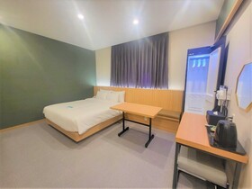 Hotel Leo