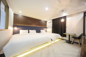 Masan First Class Hotel