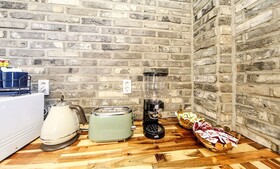 Masan First Class Hotel