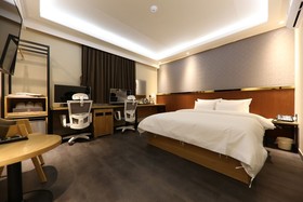 Brown Dot Hotel Cheonan