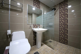 Brown Dot Hotel Cheonan