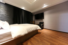 Brown Dot Hotel Cheonan