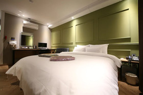 Brown Dot Hotel Cheonan