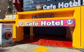 Cafe Hotel