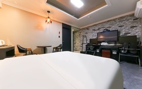 Cheonan Apple