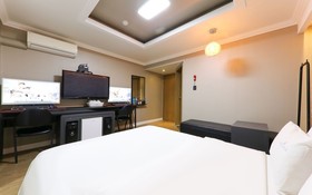 Cheonan Apple