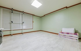 Cheonan Elysee Palace