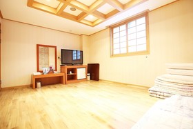 Cheonan Good Morning Hotel