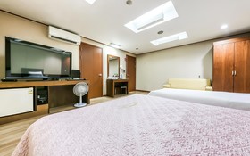 Cheonan Good Morning Hotel