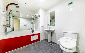Cheonan Hotel Sarang