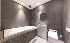 Cheonan La Tree Hotel