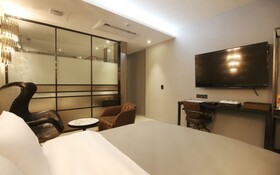 Cheonan La Tree Hotel
