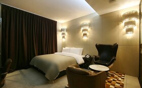 Cheonan La Tree Hotel