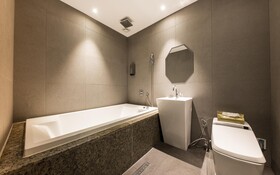 Cheonan La Tree Hotel